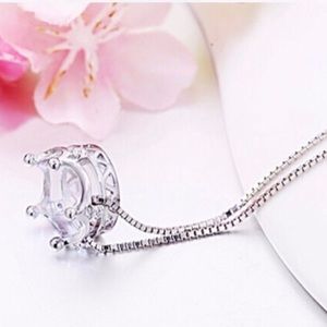 925 Sterling Silver Necklace with Pendant!